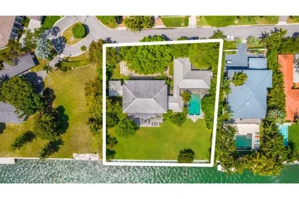Homes for sale in Miami | View 4355 Sabal Palm Rd | 6 Beds, 6 Baths