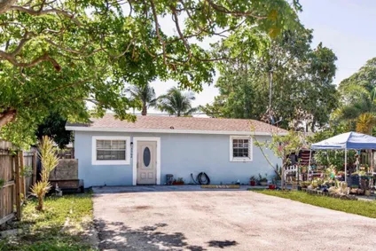 Homes for sale in West Palm Beach | View 5604 Garden Avenue | 2 Beds, 2 Baths