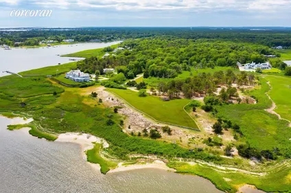 Homes in The Hamptons | View 40 Second Neck Lane