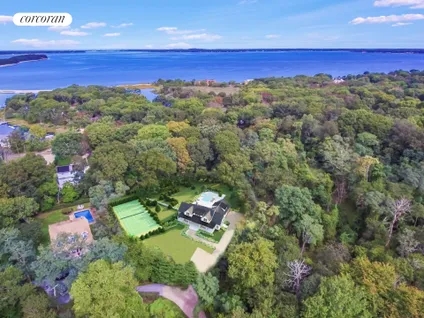 Homes for sale in Sag Harbor | View 26 Cedar Point Lane | 6 Beds, 6 Baths
