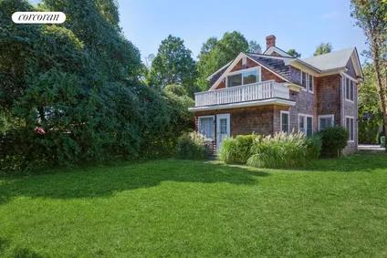 Homes for sale in East Hampton | View 22 Pleasant Lane | 4 Beds, 2 Baths