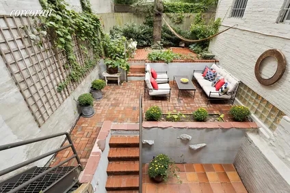 Homes in New York City | View 425 East 9th Street, Apt. 1a | 1 Bed, 2 Baths