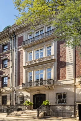 Homes for sale in New York City | View 40 West 74th Street