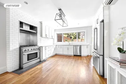 Homes for sale in Brooklyn | View 585 Hancock Street