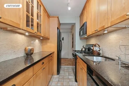 Homes for sale in Brooklyn | View 225 Adams Street, 4H | 2 Beds, 1 Bath