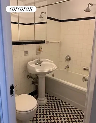 Homes for rent in Brooklyn | View 101 Lafayette Avenue, 15K