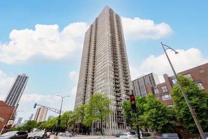 Homes for sale in Chicago | View 1660 N Lasalle, 2507 | 1 Bed, 1 Bath