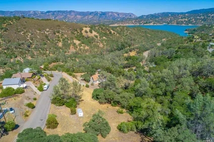 Homes for sale in Napa | View 253 Sugarloaf Drive