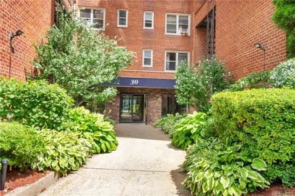 Homes for sale in White Plains | View 30 N Broadway, 2E | 1 Bed, 1 Bath