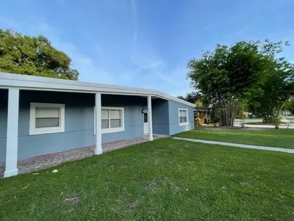 Homes for sale in Tampa | View 5113 Vinson Drive | 3 Beds, 2 Baths