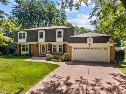 Homes for sale in Naperville | View 612 Bowling Green Court | 3 Beds, 3 Baths