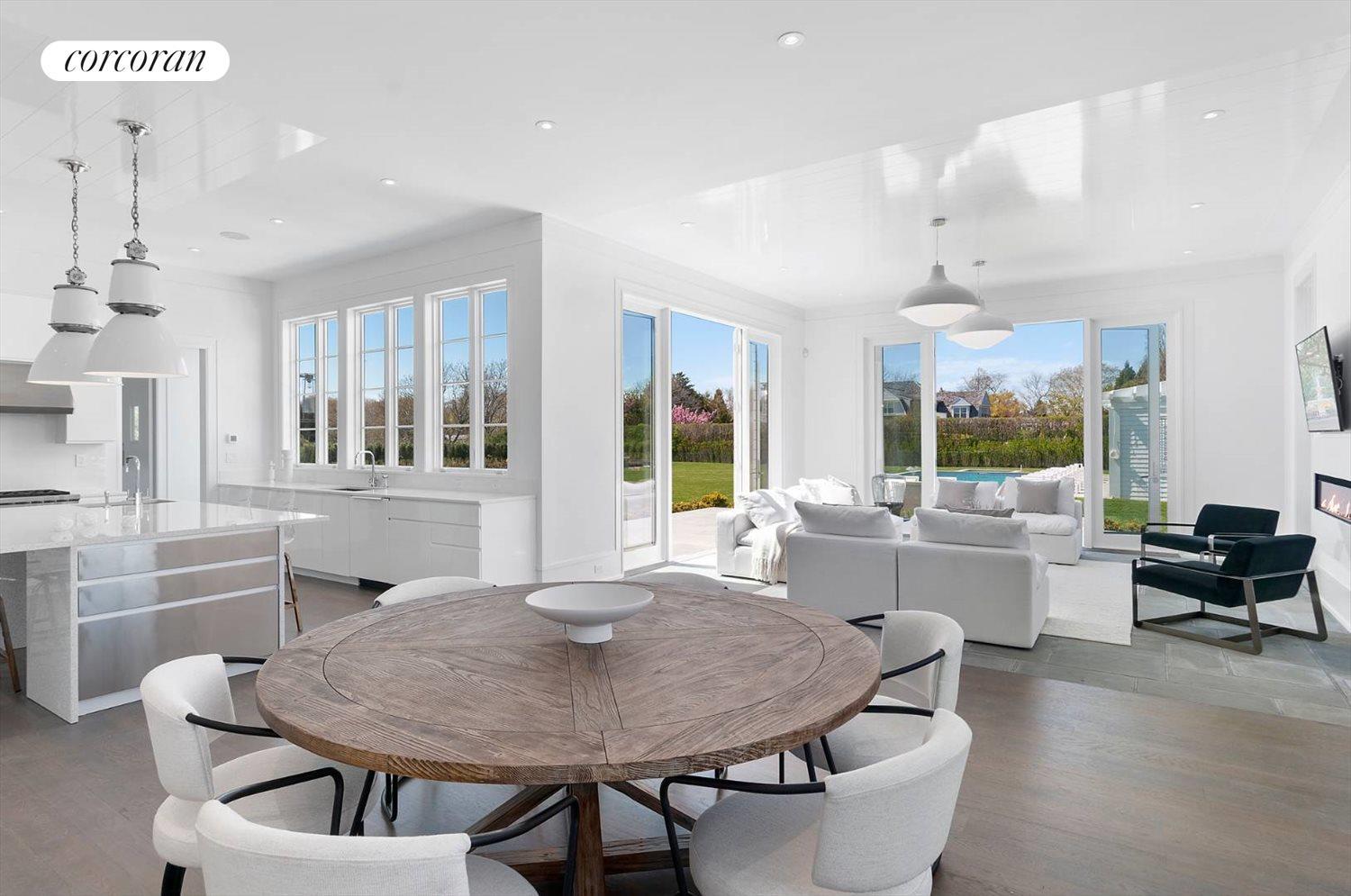 The Hamptons Real Estate | View 51 Pheasant Lane | room 8 | View 9