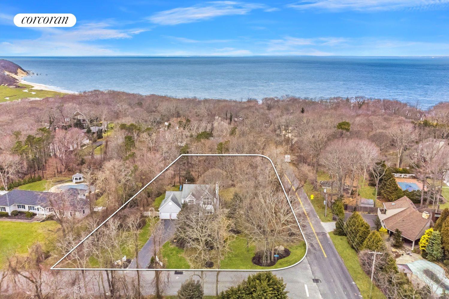 The Hamptons Real Estate | View 1 Silver Beech Lane | room 3 | View 4