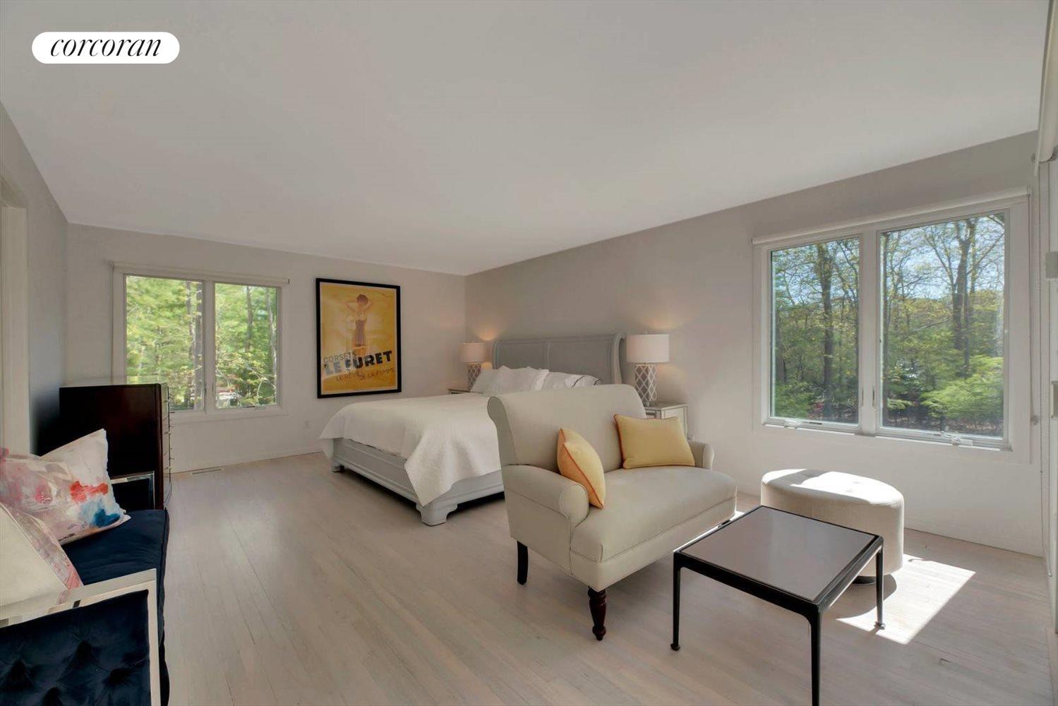 The Hamptons Real Estate | View 3 Old Orchard Lane | room 8 | View 9