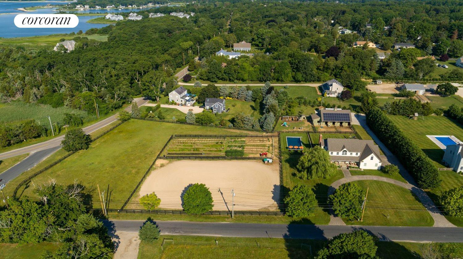 The Hamptons Real Estate | View 425 Jacobs Lane | Aerial | View 24