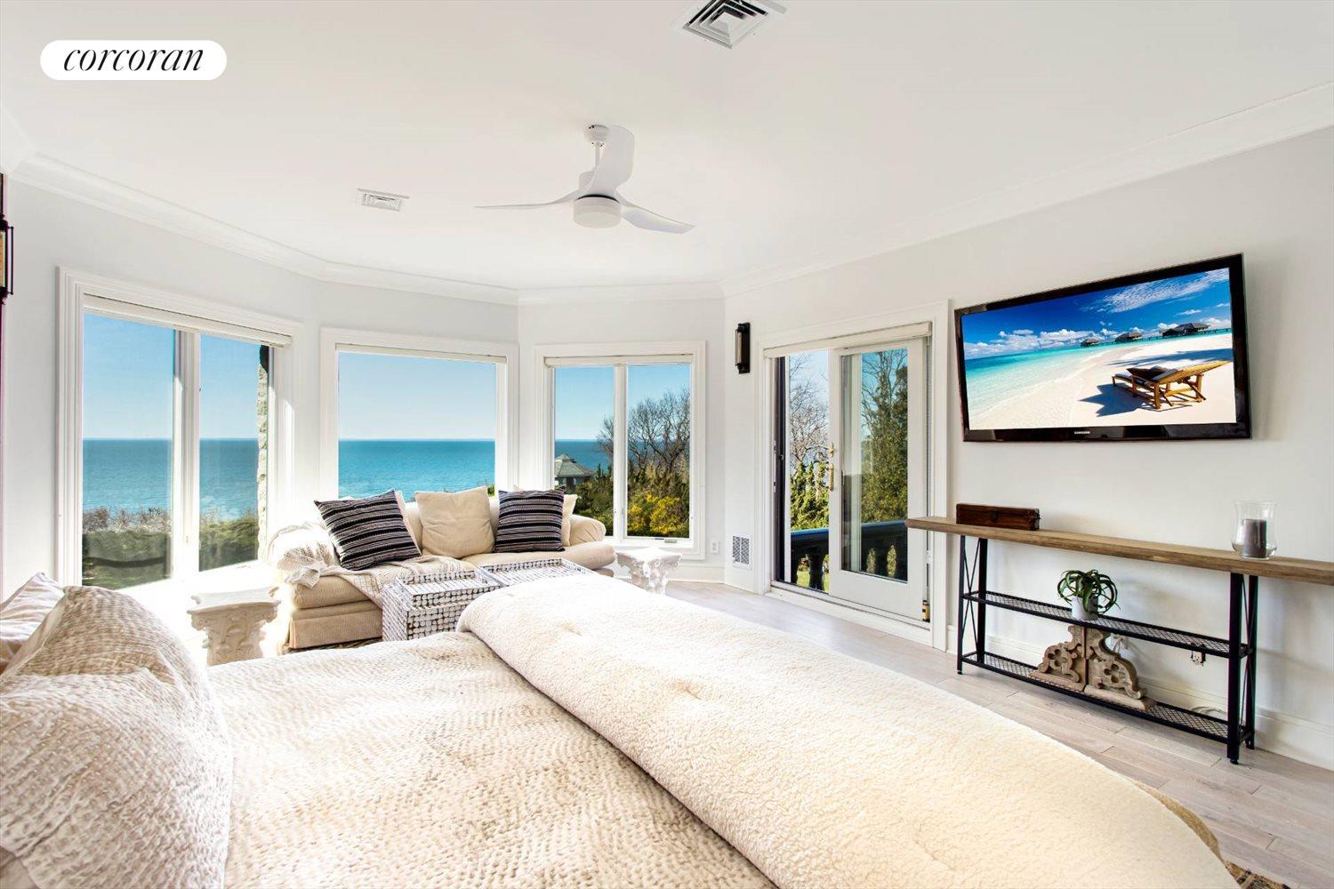 The Hamptons Real Estate | View 3875 Hallock Lane Ext | Bedroom | View 21