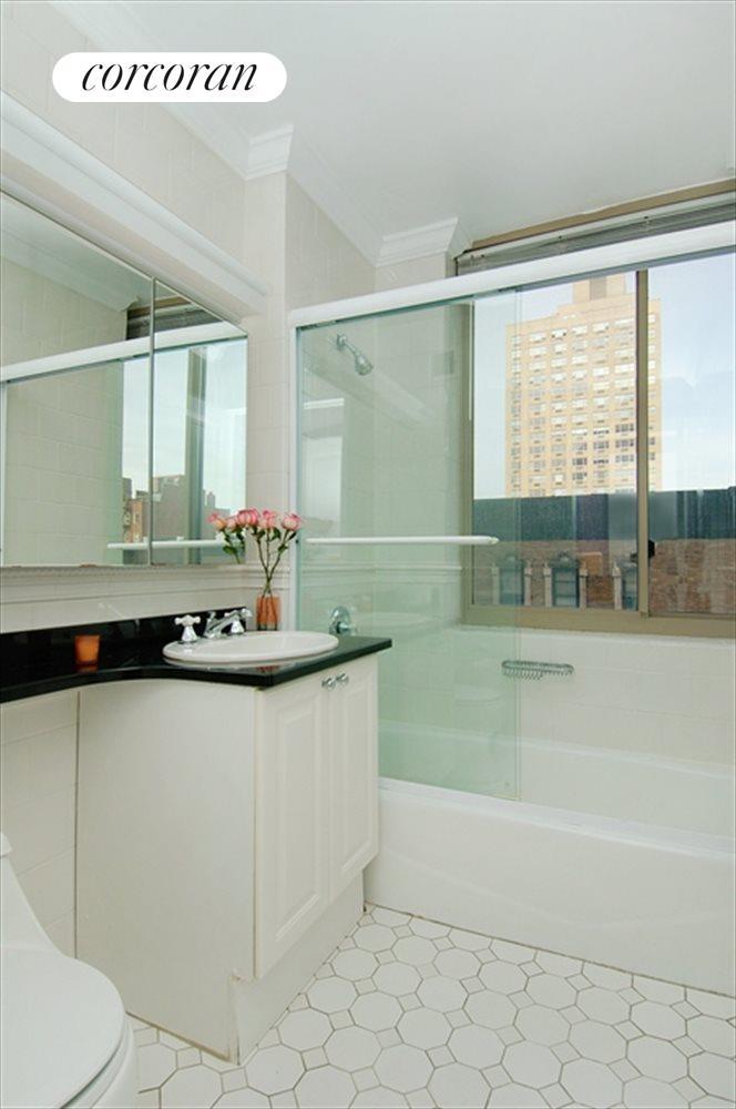 New York City Real Estate | View 350 East 82nd Street, 6R | Bathroom | View 5