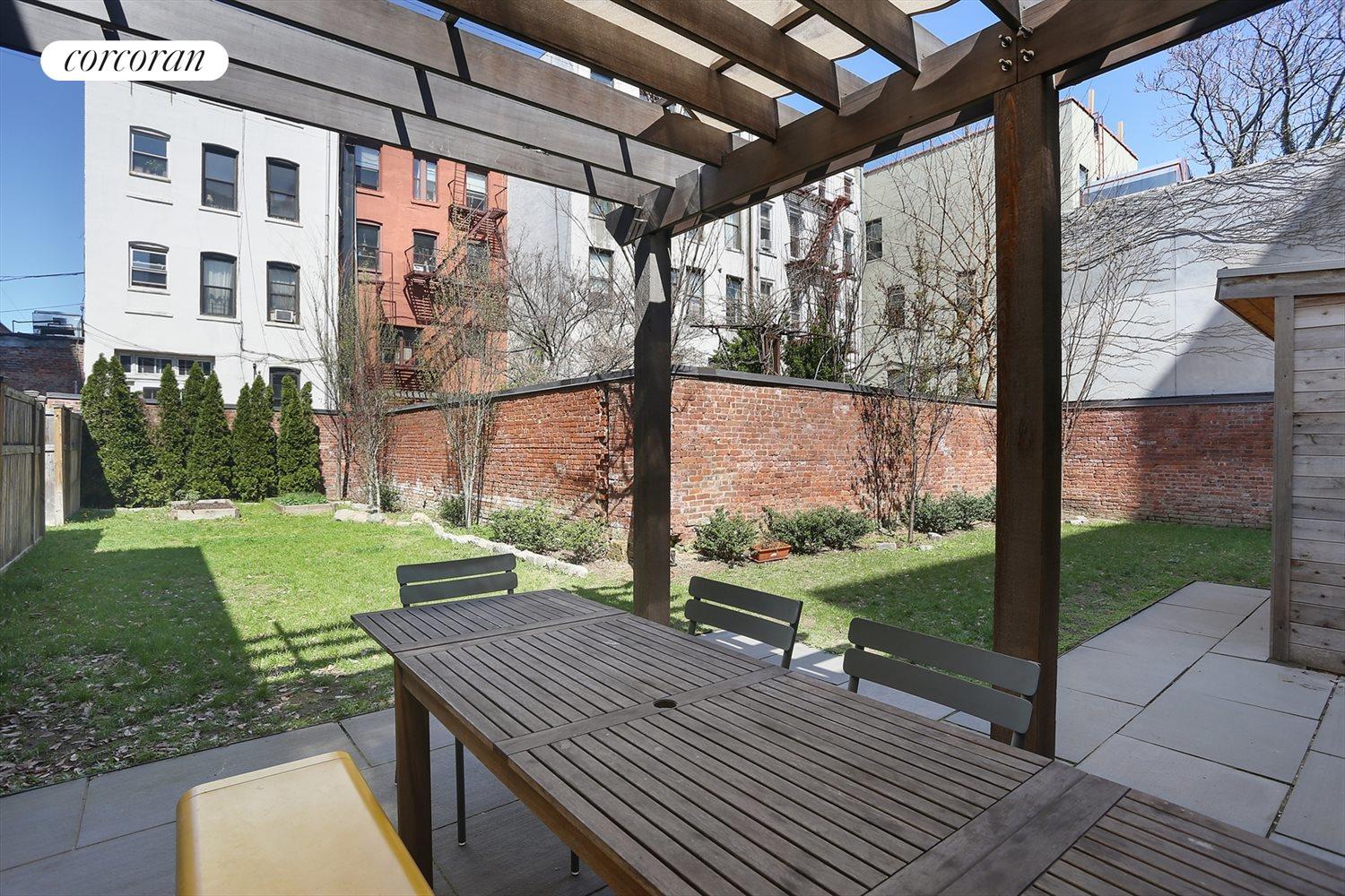 New York City Real Estate | View 255 Columbia Street, 2S | Common Garden | View 6